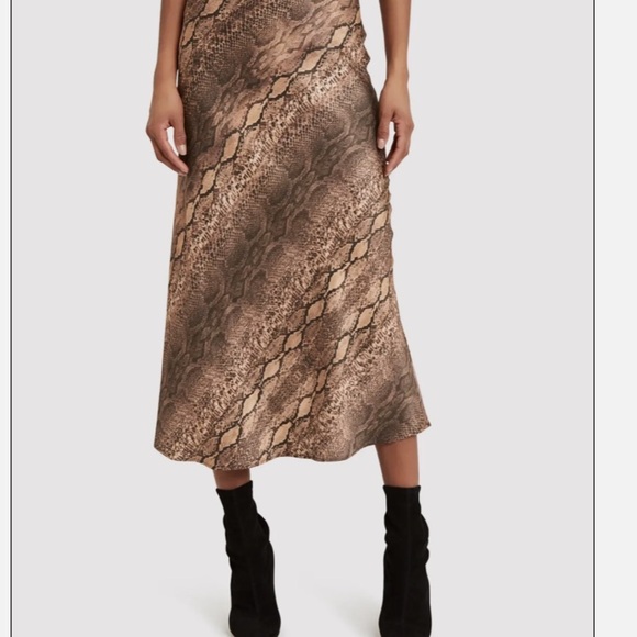 ANDAMANE BELLA PITON SNAKE PRINT MIDI SKIRT - Picture 4 of 10